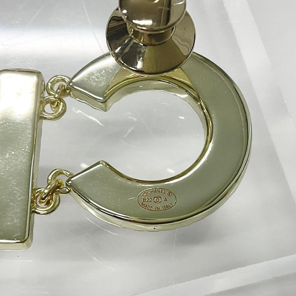 Chanel Pin Brooch Logo Gold Black — view 5
