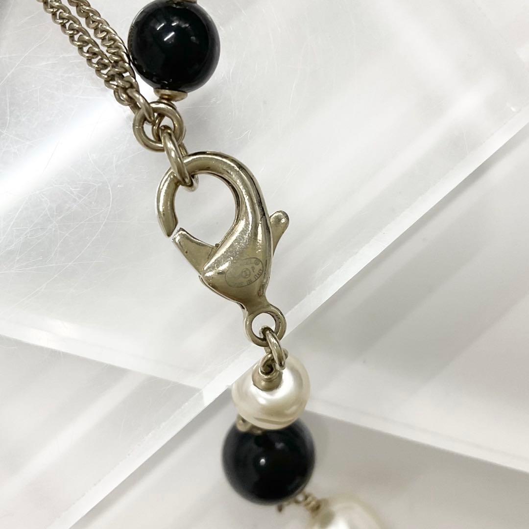 Chanel Necklace CC Logo Pearl Long Gold — view 6
