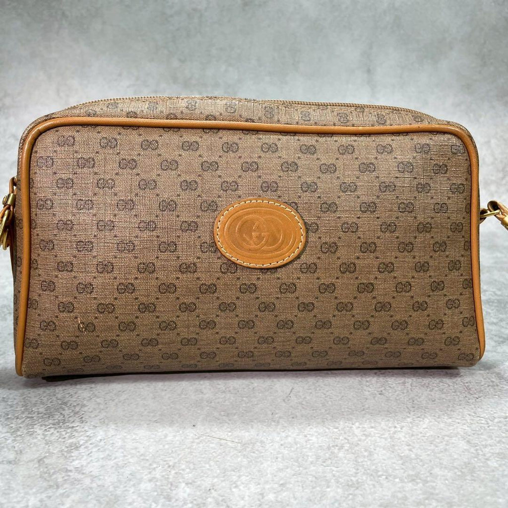 Gucci GG Shoulder Bag Brown Beige Leather Logo — view 2