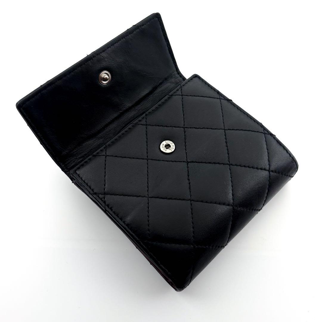 Chanel Wallet Quilted Lambskin Snap Closure Bifold — view 5