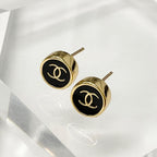 Chanel Earrings CC Logo Circle Gold — view 2