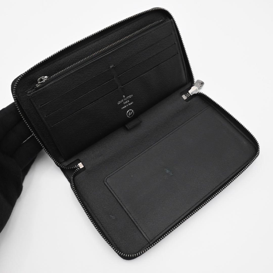 Louis Vuitton Monogram Eclipse Zippy Organizer Limited Wallet — view 3