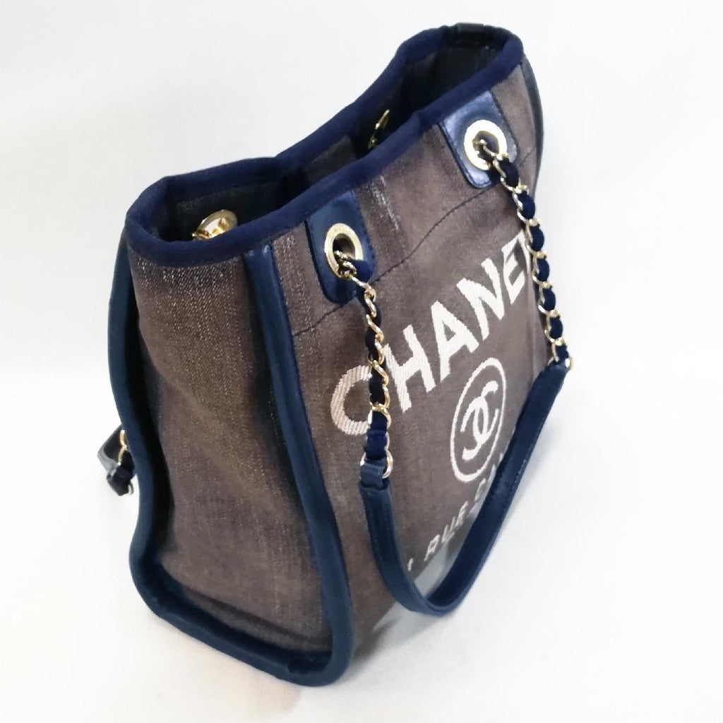 Chanel Handbag Navy — view 2