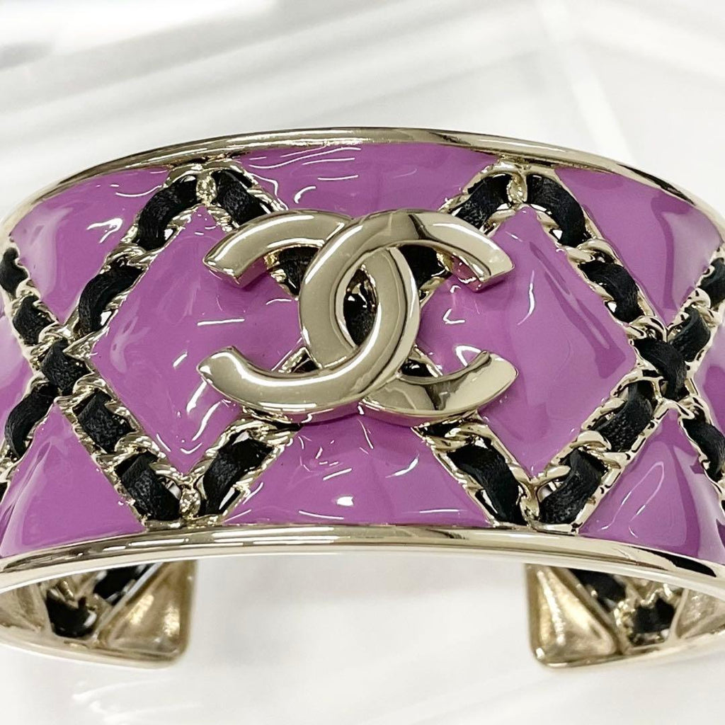Chanel CC Logo Chain Bangle Bracelet Purple Gold — view 5