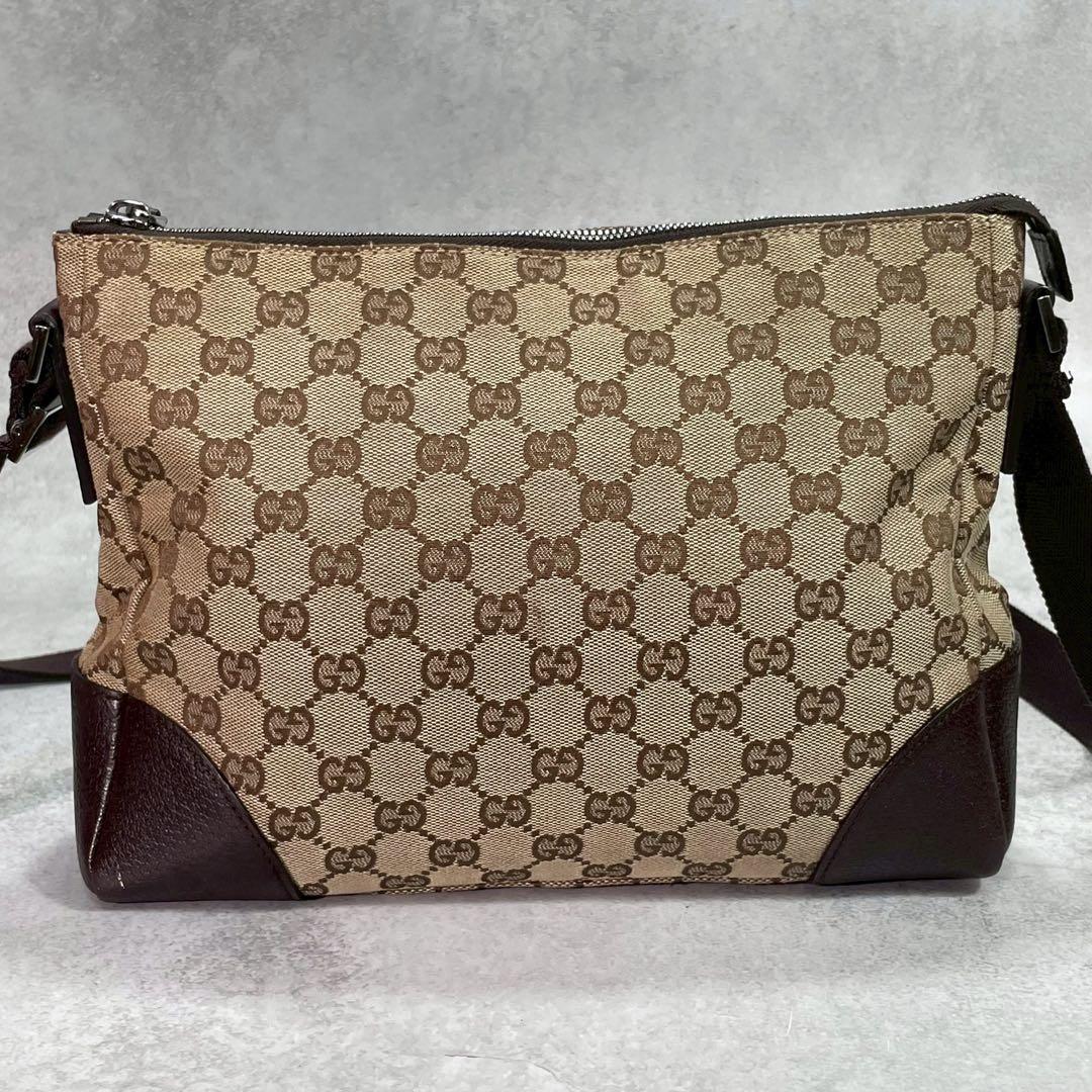 Gucci GG Shoulder Bag Brown Beige Leather Canvas — view 3