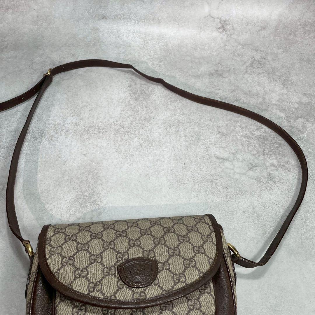 Gucci GG Shoulder Bag Brown Beige Logo Leather — view 4