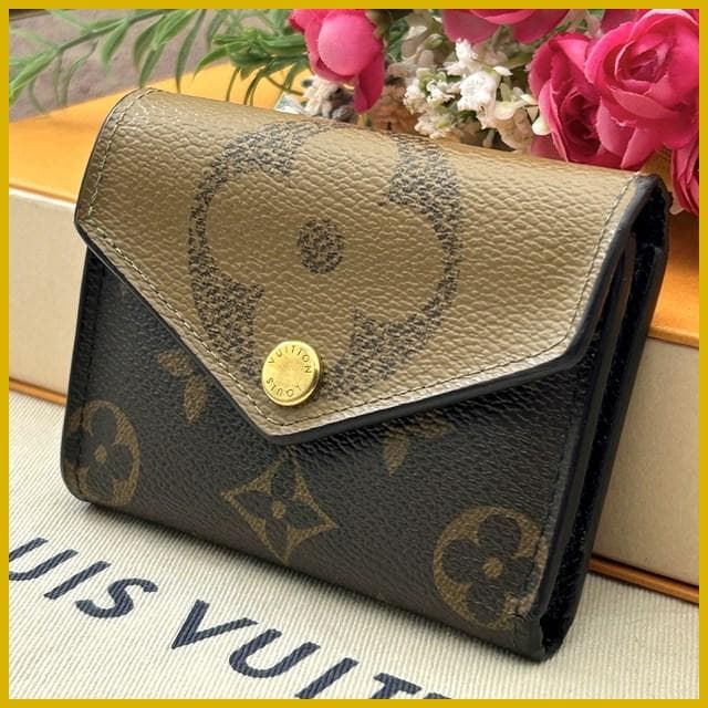 Louis Vuitton Giant Reverse Portefeuille Zoe Folded Wallet
