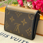 Louis Vuitton Giant Reverse Portefeuille Zoe Folded Wallet — view 2