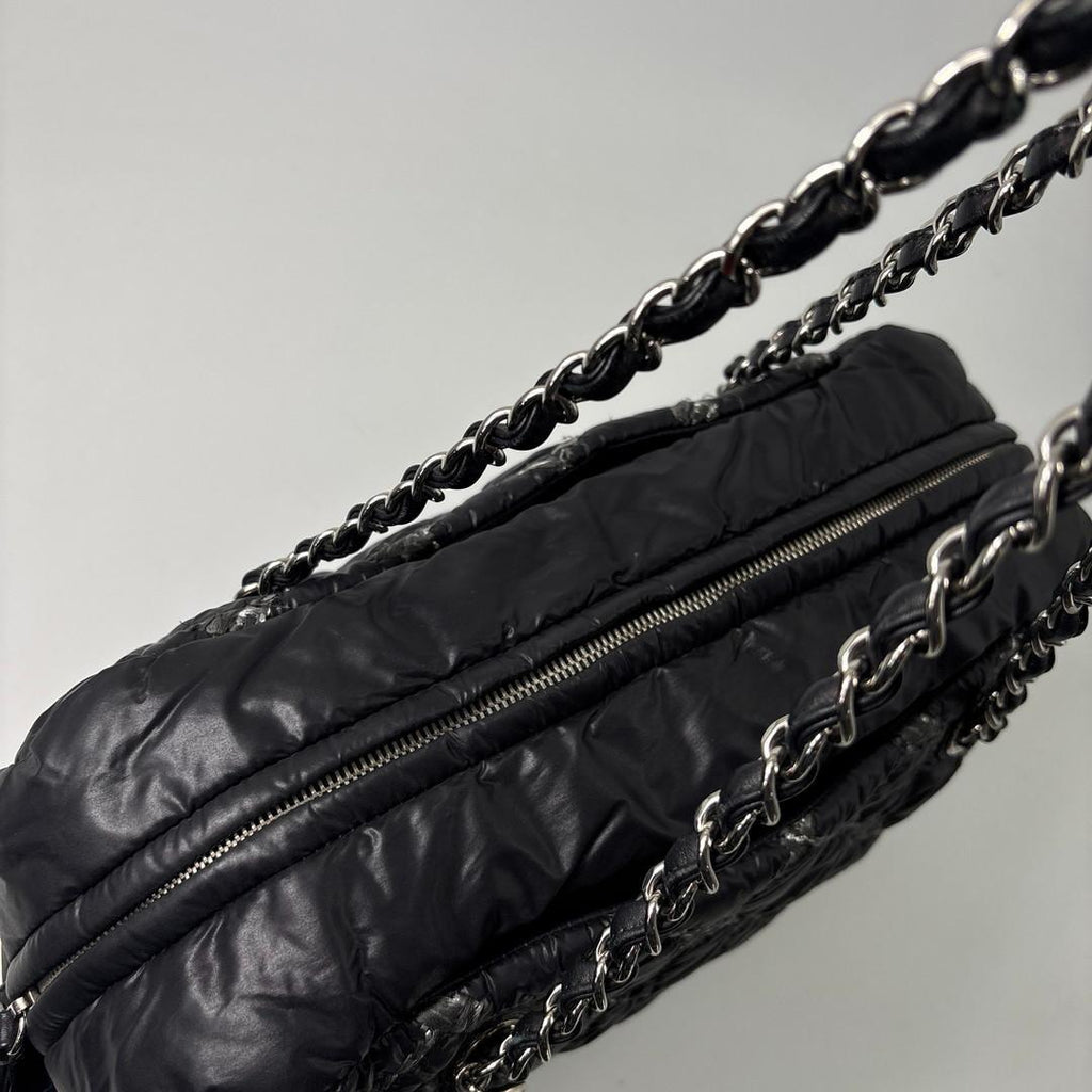 Chanel Super Paris Pisance CC Logo Chain Shoulder Bag Black — view 8