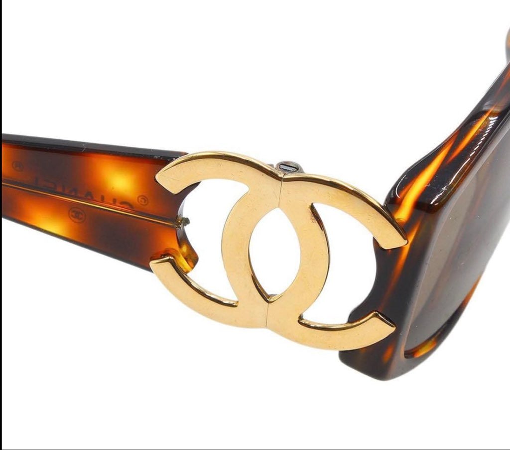 Chanel Side CC Logo Tortoiseshell Sunglasses Eyewear — view 7