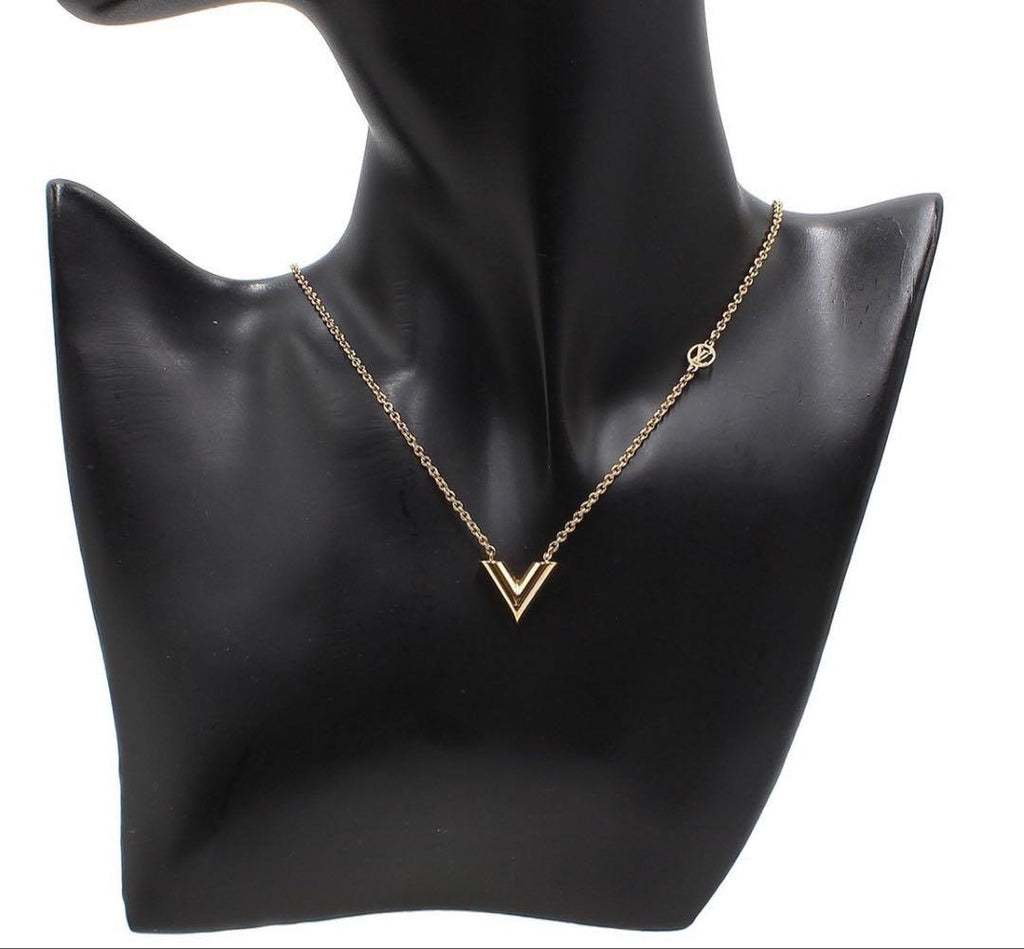 Louis Vuitton Essential Chain Necklace — view 3