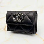 Chanel 19 Lambskin Trifold Wallet — view 4