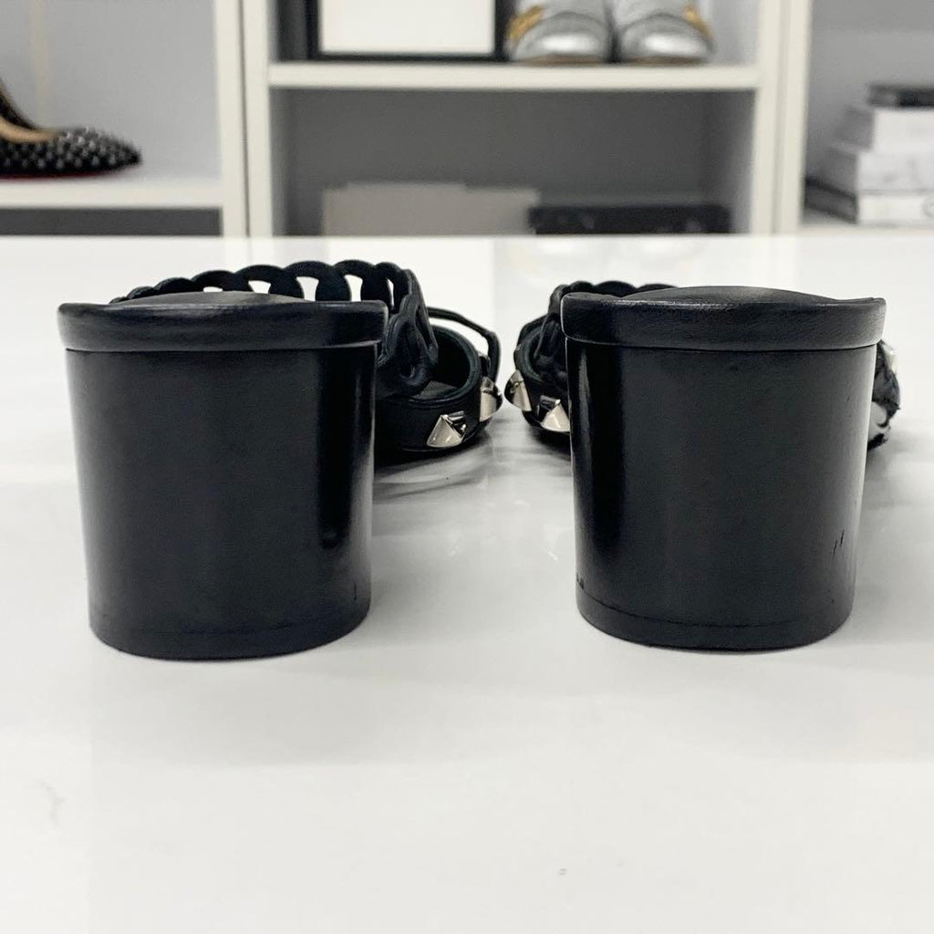 Hermes Aggaccio Leather Chaine D'ancre Studs Sandals Black — view 5