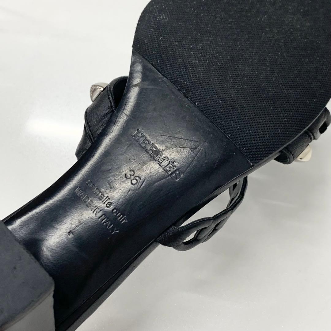 Hermes Aggaccio Leather Chaine D'ancre Studs Sandals Black — view 8