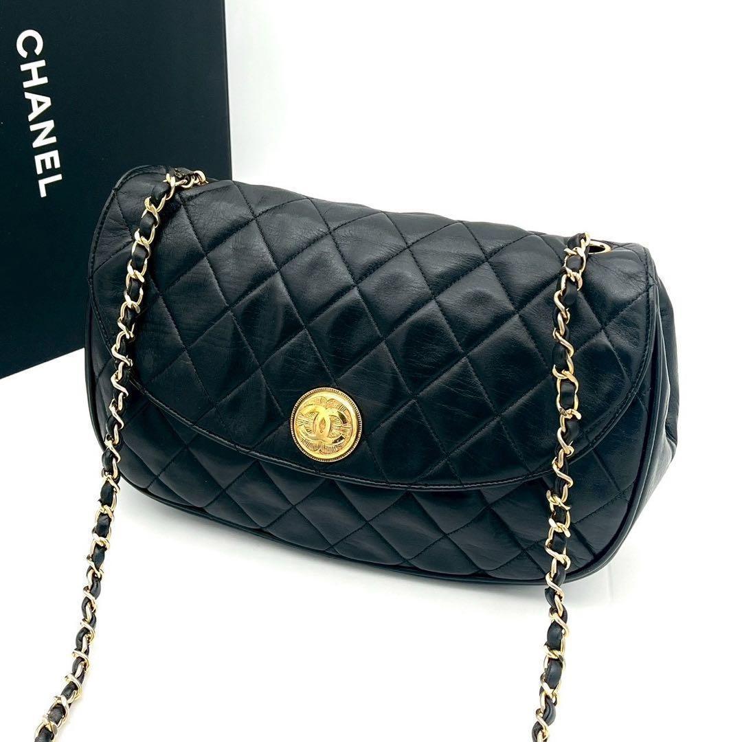 Chanel Quilted Chain Shoulder Bag Lambskin Black Gold