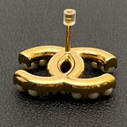 Chanel CC Logo Brooch Pearl Rhinestone Gold — view 7