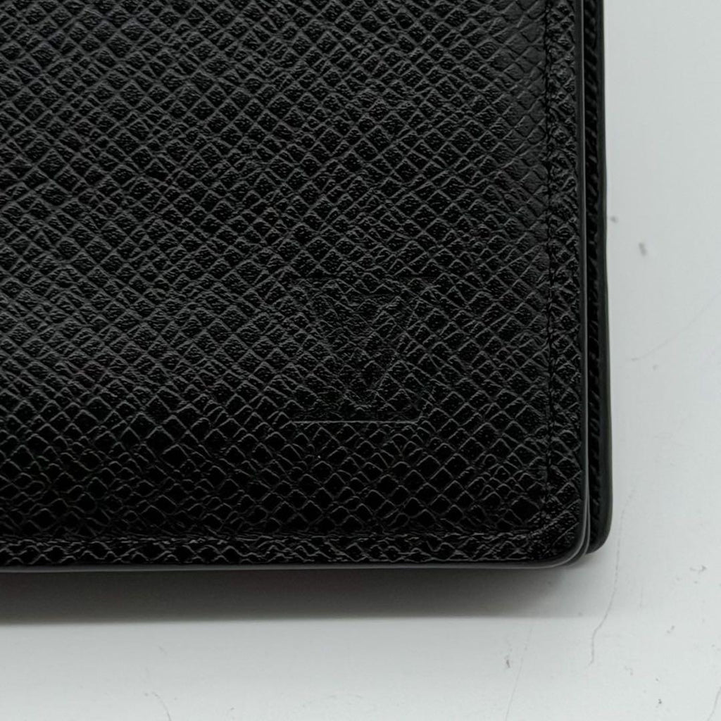 Louis Vuitton Portefeuille Amerigo NM Taiga Wallet — view 4