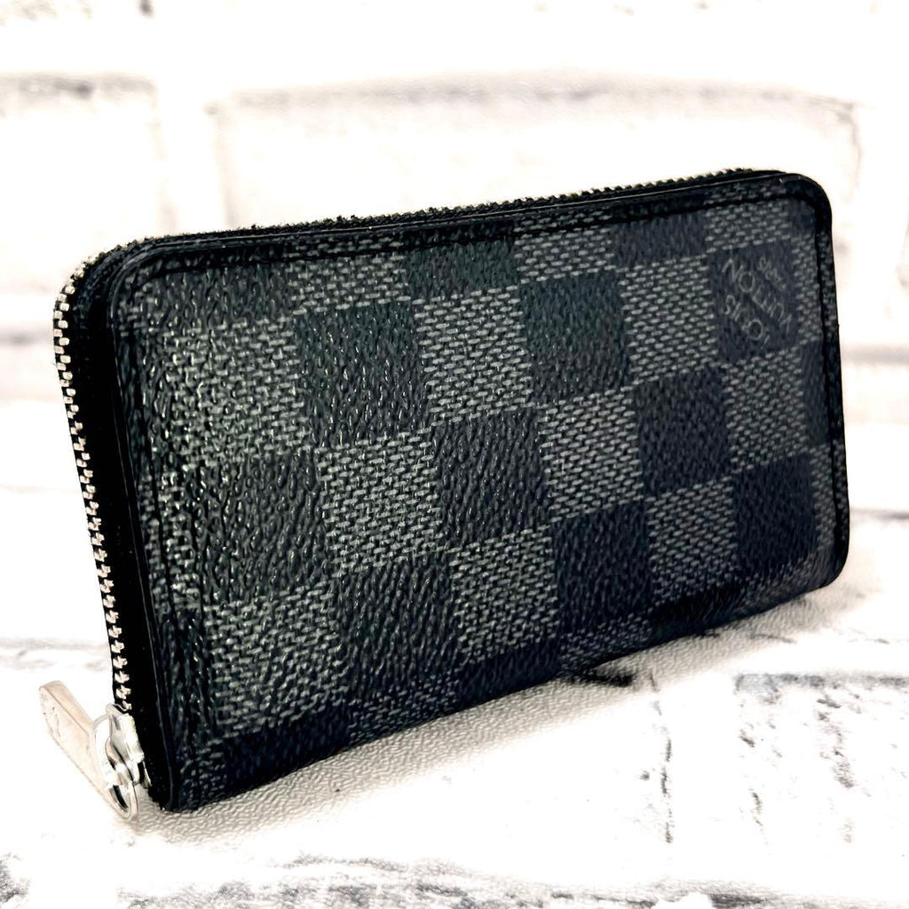 Louis Vuitton Damier Graffit Zippy Coin Purse
