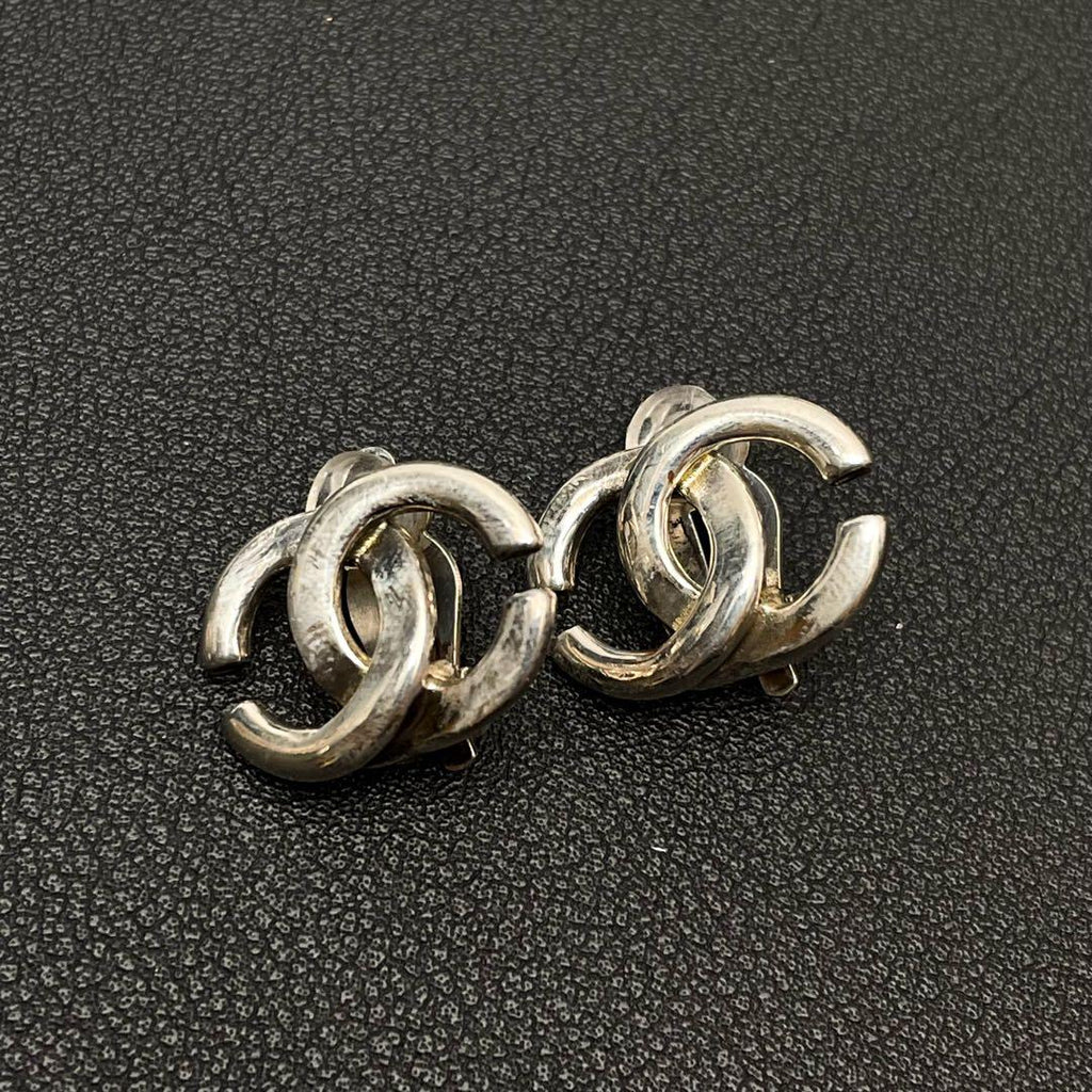 Chanel CC Logo Earrings Silver Twisted Icon Coco — view 2