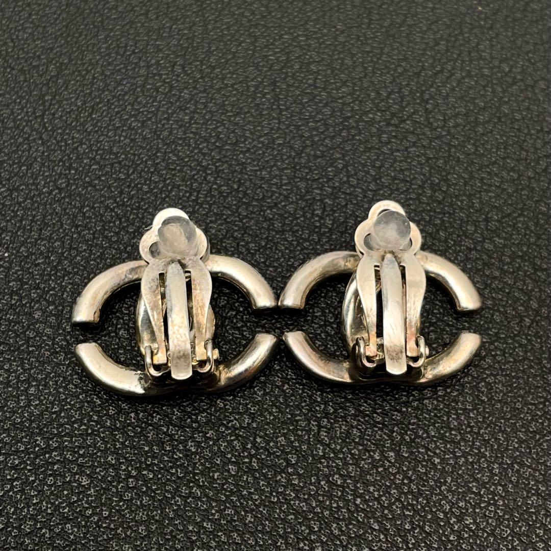 Chanel CC Logo Earrings Silver Twisted Icon Coco — view 3