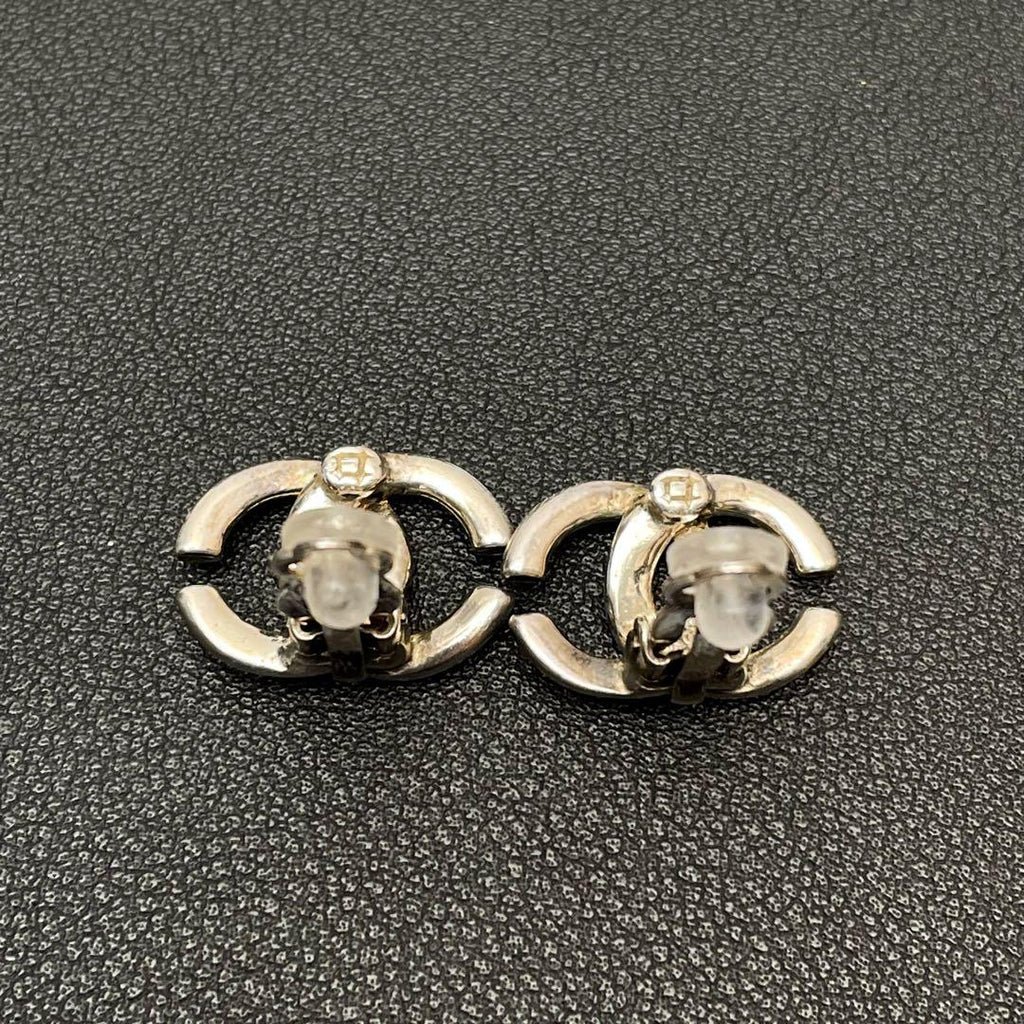 Chanel CC Logo Earrings Silver Twisted Icon Coco — view 4