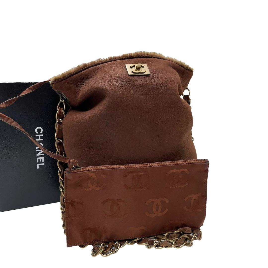 Chanel CC Logo Shearling Leather Fur Chain Shoulder
