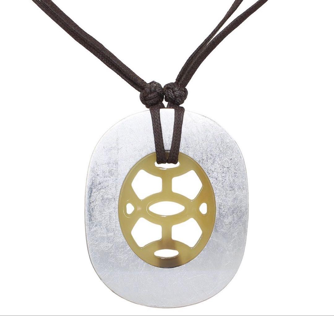 Hermes Buffalo Horn Lift GM Necklace — view 4