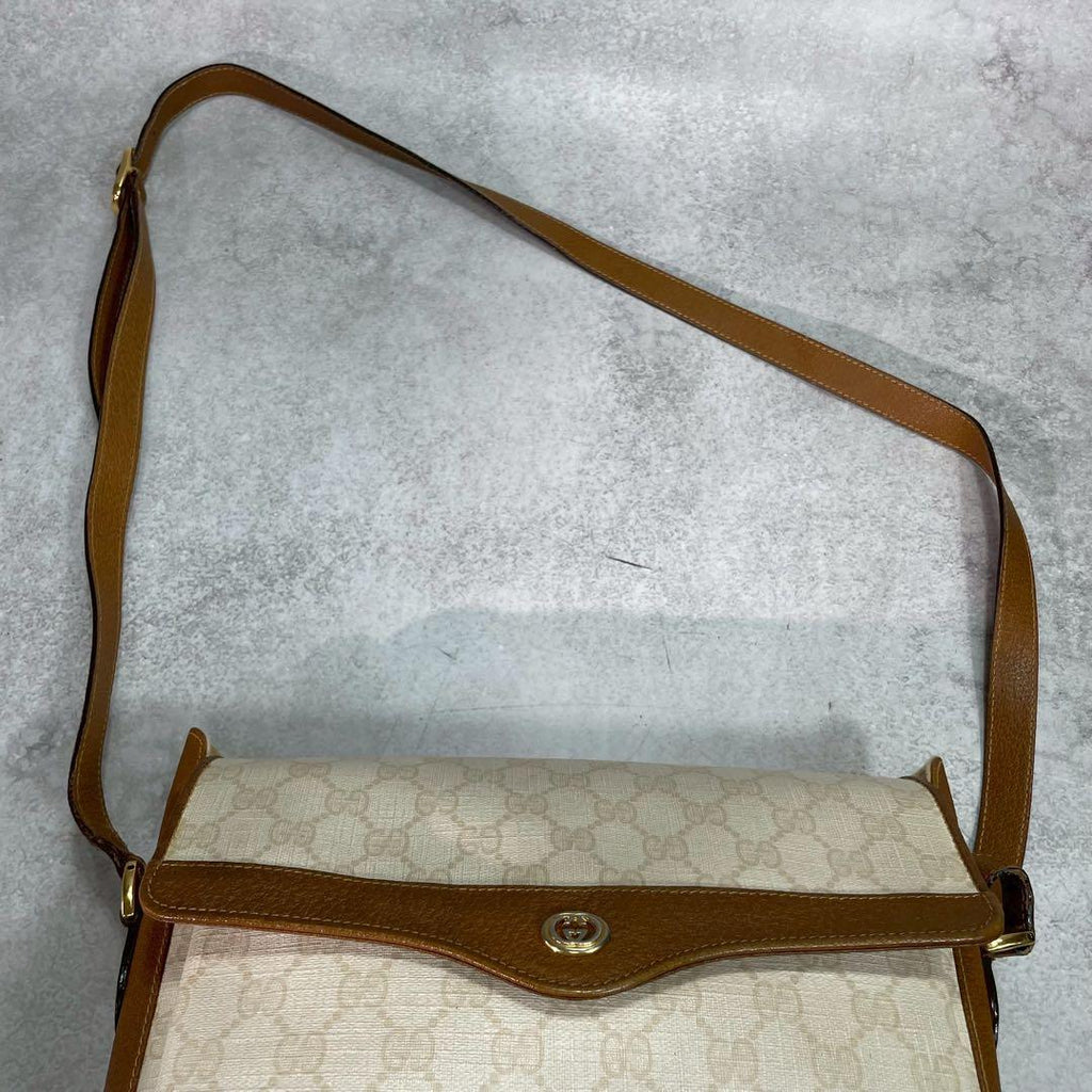 Gucci GG Shoulder Bag Beige Brown Logo Leather — view 4