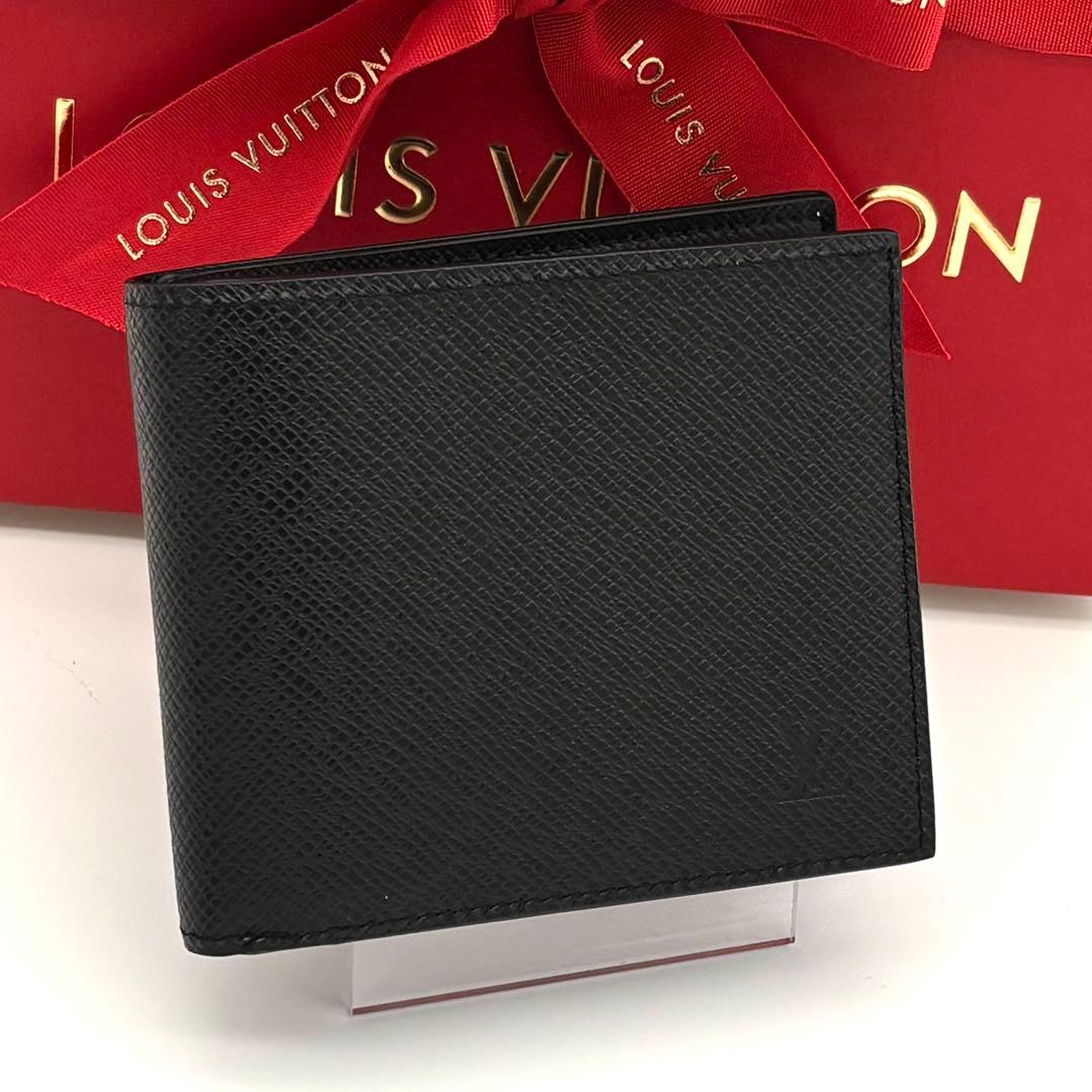 Louis Vuitton Almost Wallet Taiga Portefeuille Amerigo NM Black