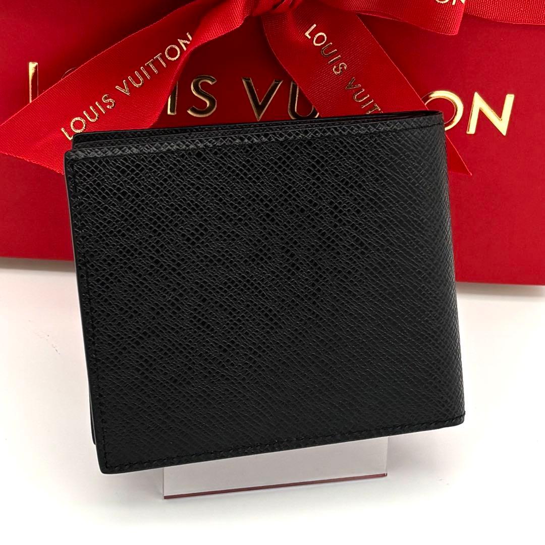 Louis Vuitton Almost Wallet Taiga Portefeuille Amerigo NM Black — view 2