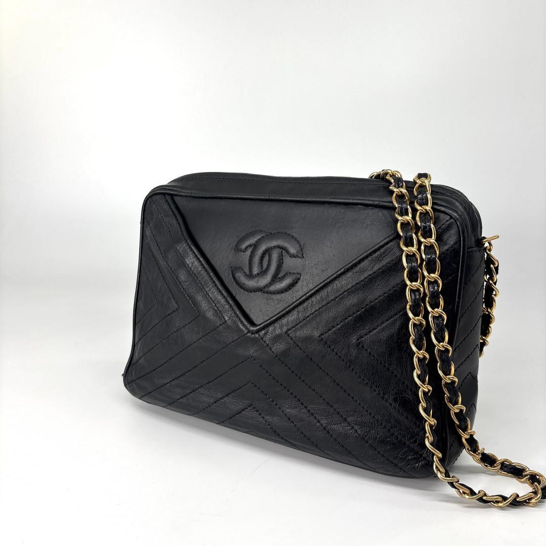 Chanel Stitch Lambskin Shoulder Bag Black — view 2