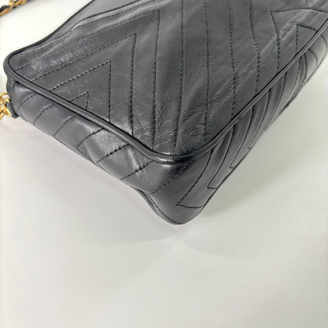 Chanel Stitch Lambskin Shoulder Bag Black — view 7