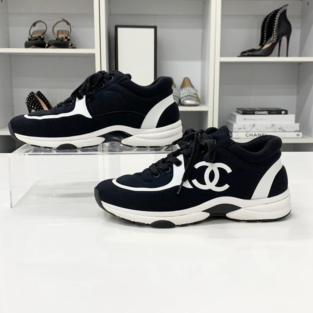 Chanel CC Logo Fabric Sneakers Black White — view 2