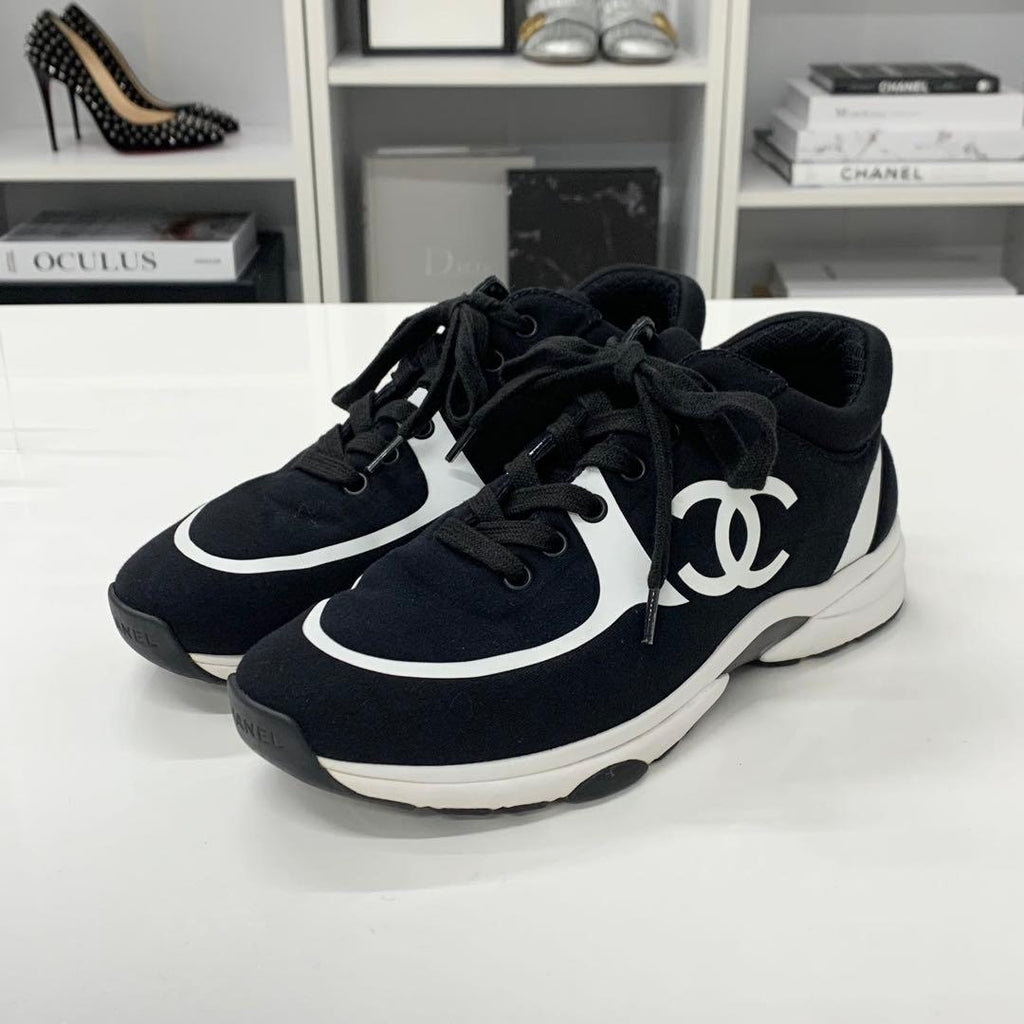 Chanel CC Logo Fabric Sneakers Black White — view 3