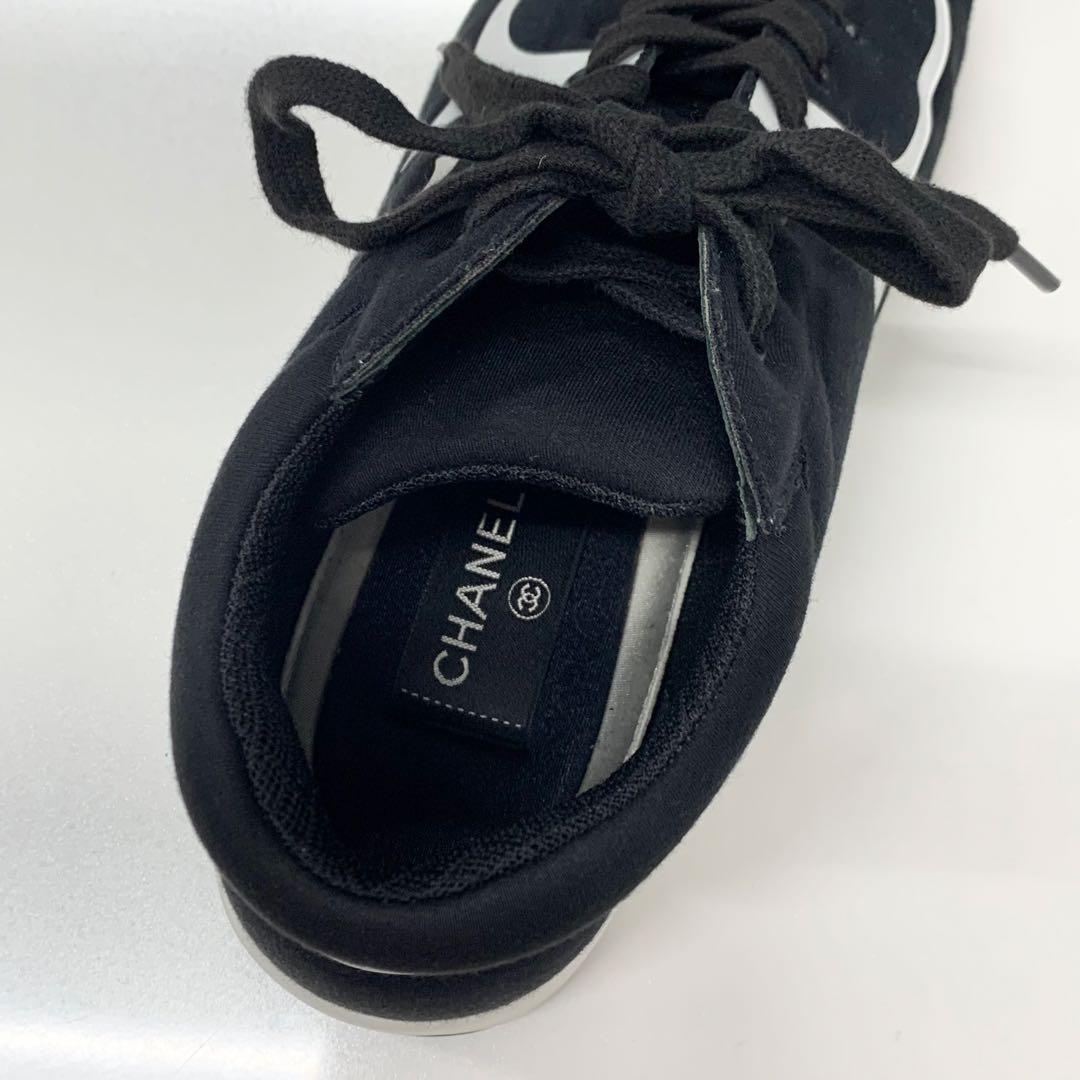 Chanel CC Logo Fabric Sneakers Black White — view 8