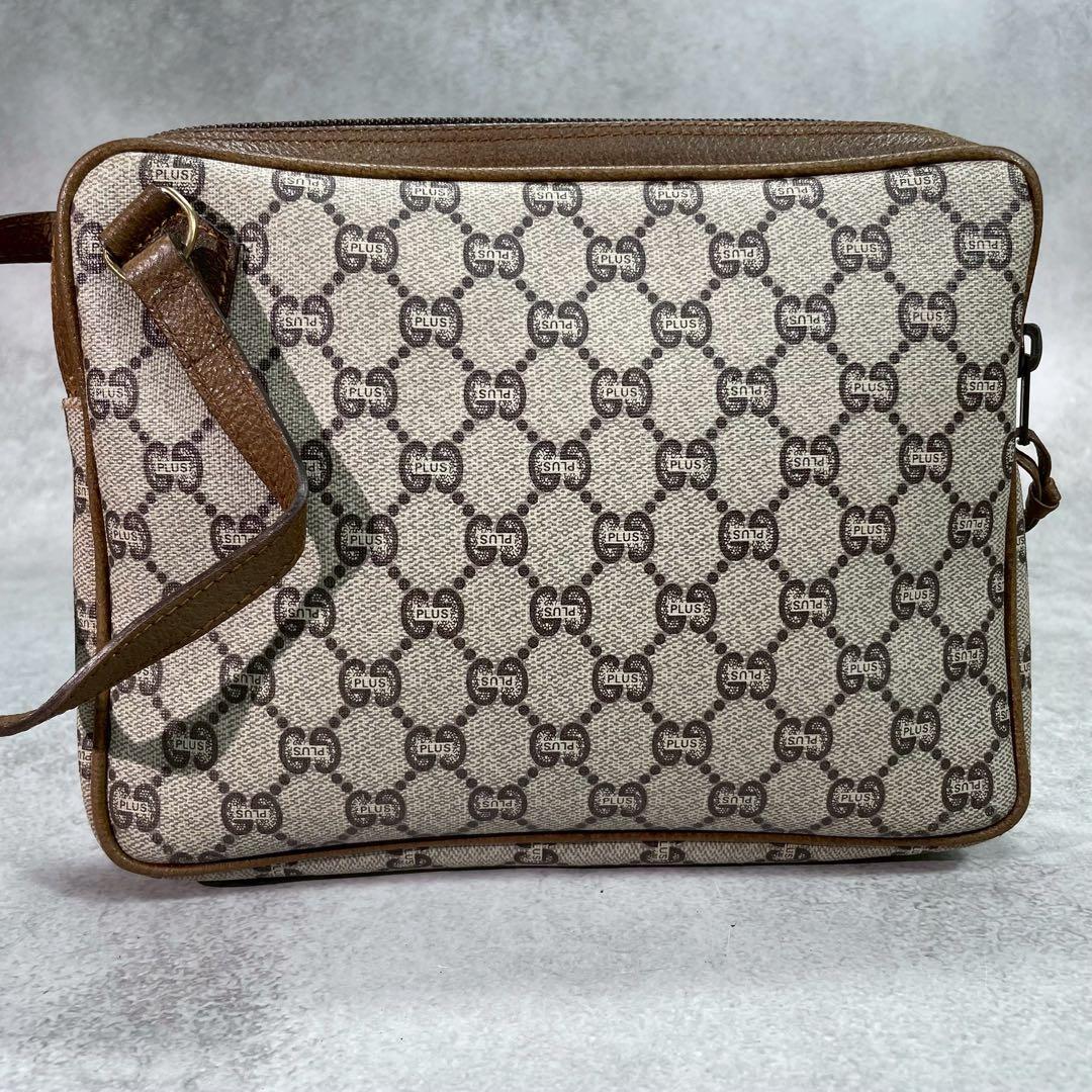 Gucci GG Clutch Brown Beige Leather Logo — view 3