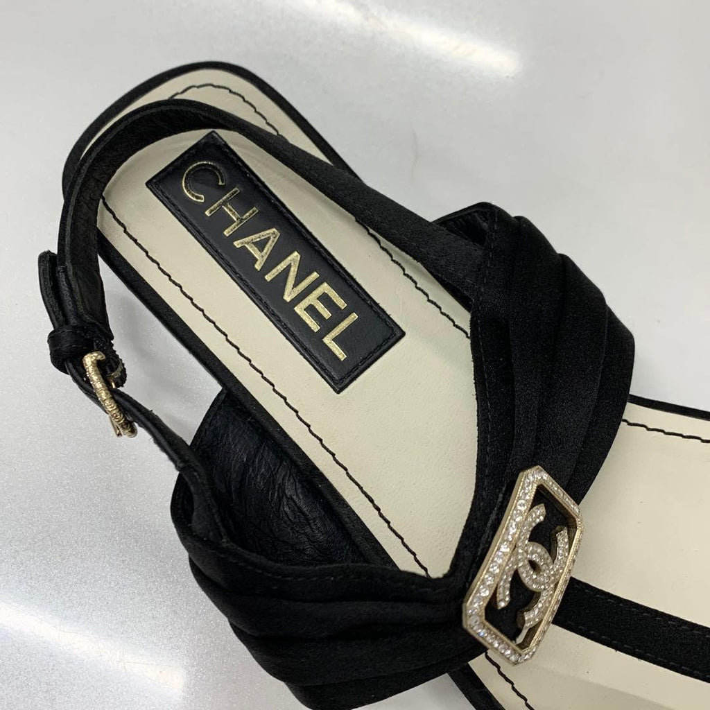 Chanel CC Logo Satin Rhinestone Thong Sandals Black — view 7
