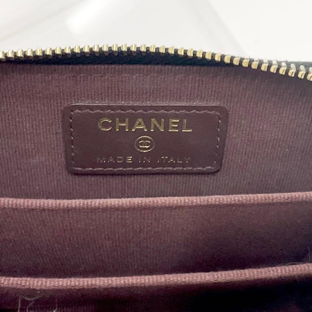 Chanel Caviar Leather CC Logo Quilted Classic Wallet Coin Purse — view 8