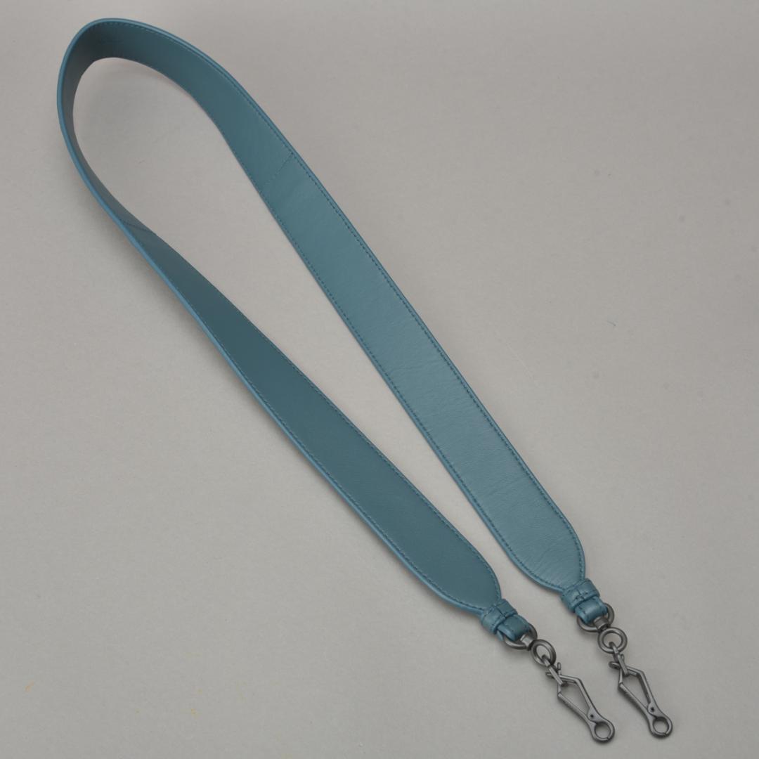 Bottega Veneta Intrecciato Shoulder Strap 112 Blue — view 3