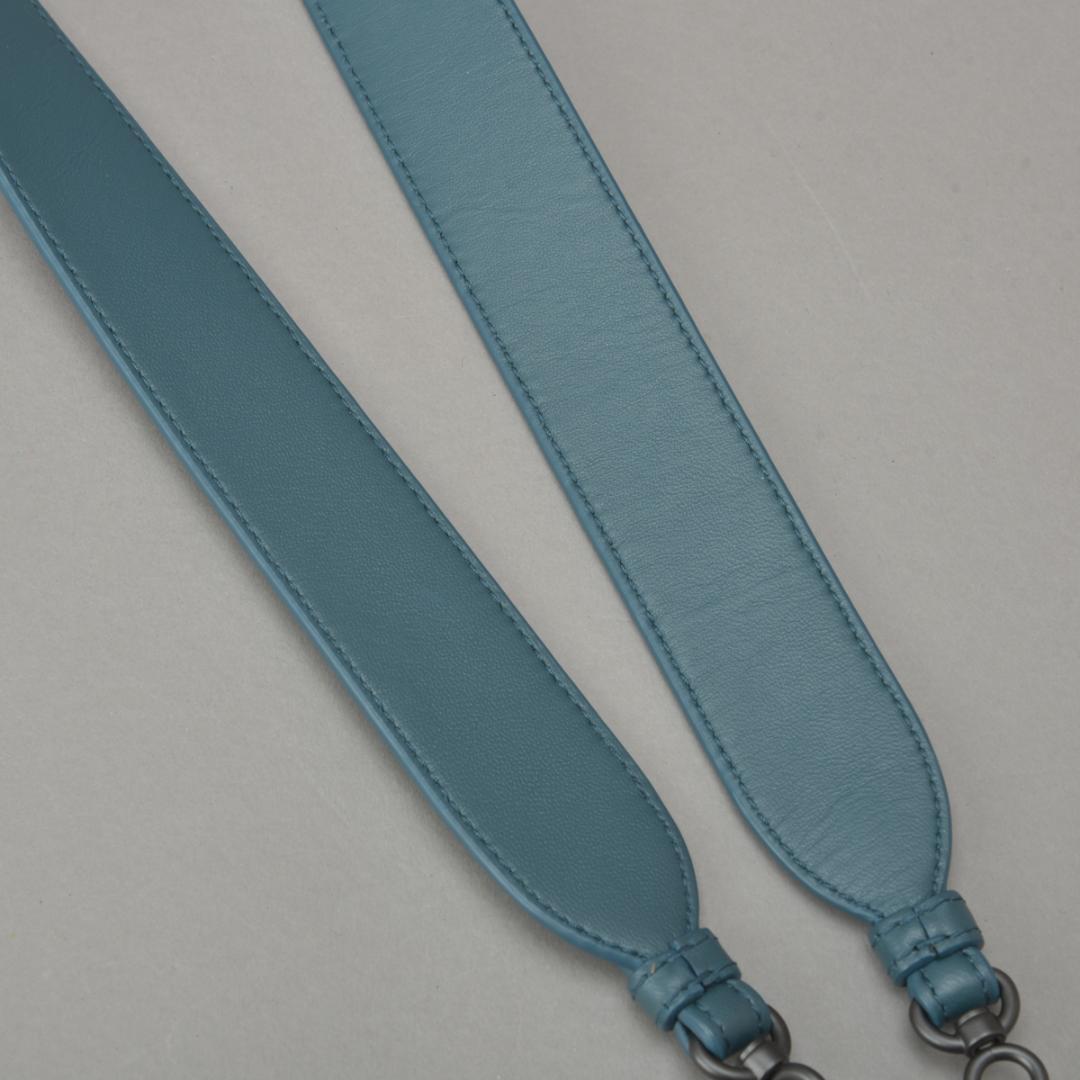 Bottega Veneta Intrecciato Shoulder Strap 112 Blue — view 6