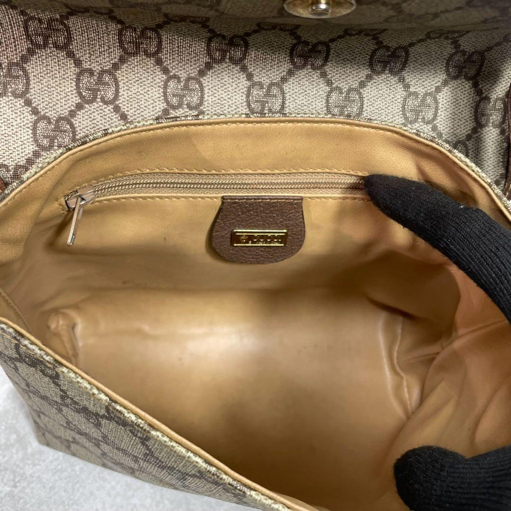 Gucci GG Shoulder Bag Brown Logo Gold Leather — view 5