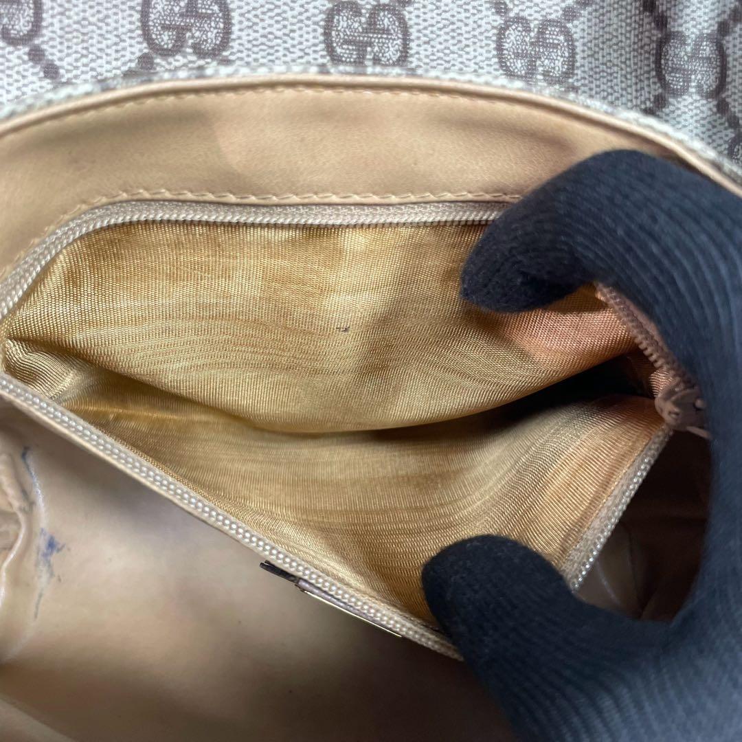 Gucci GG Shoulder Bag Brown Logo Gold Leather — view 6