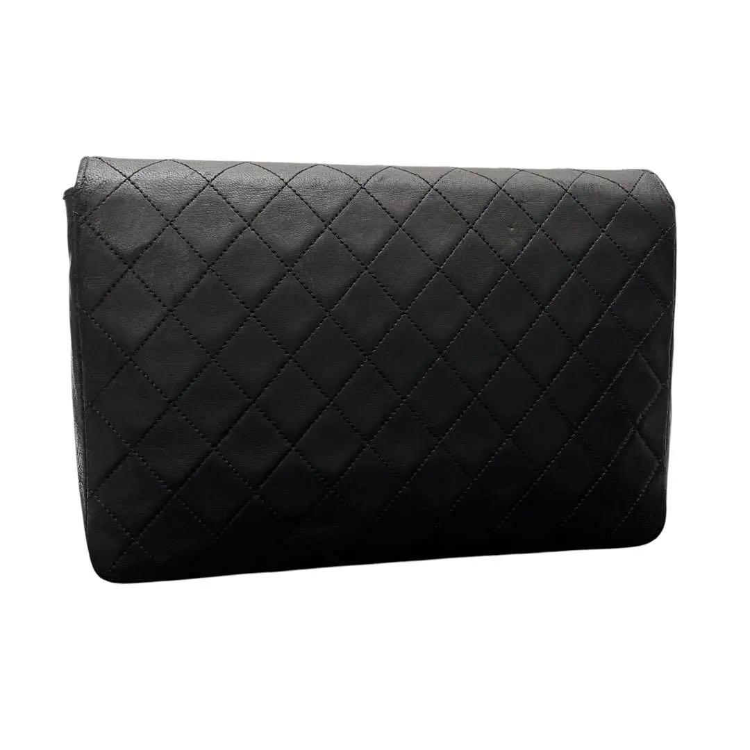 Chanel Quilted Lambskin CC Logo Chain Shoulder Bag Black — view 2