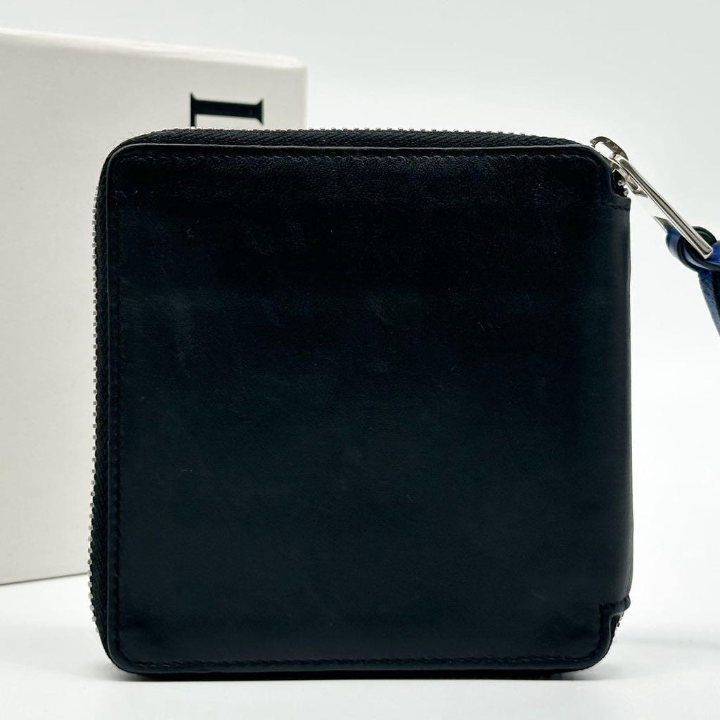 Loewe Limited Anagram Round Compact Wallet Leather Slim — view 3