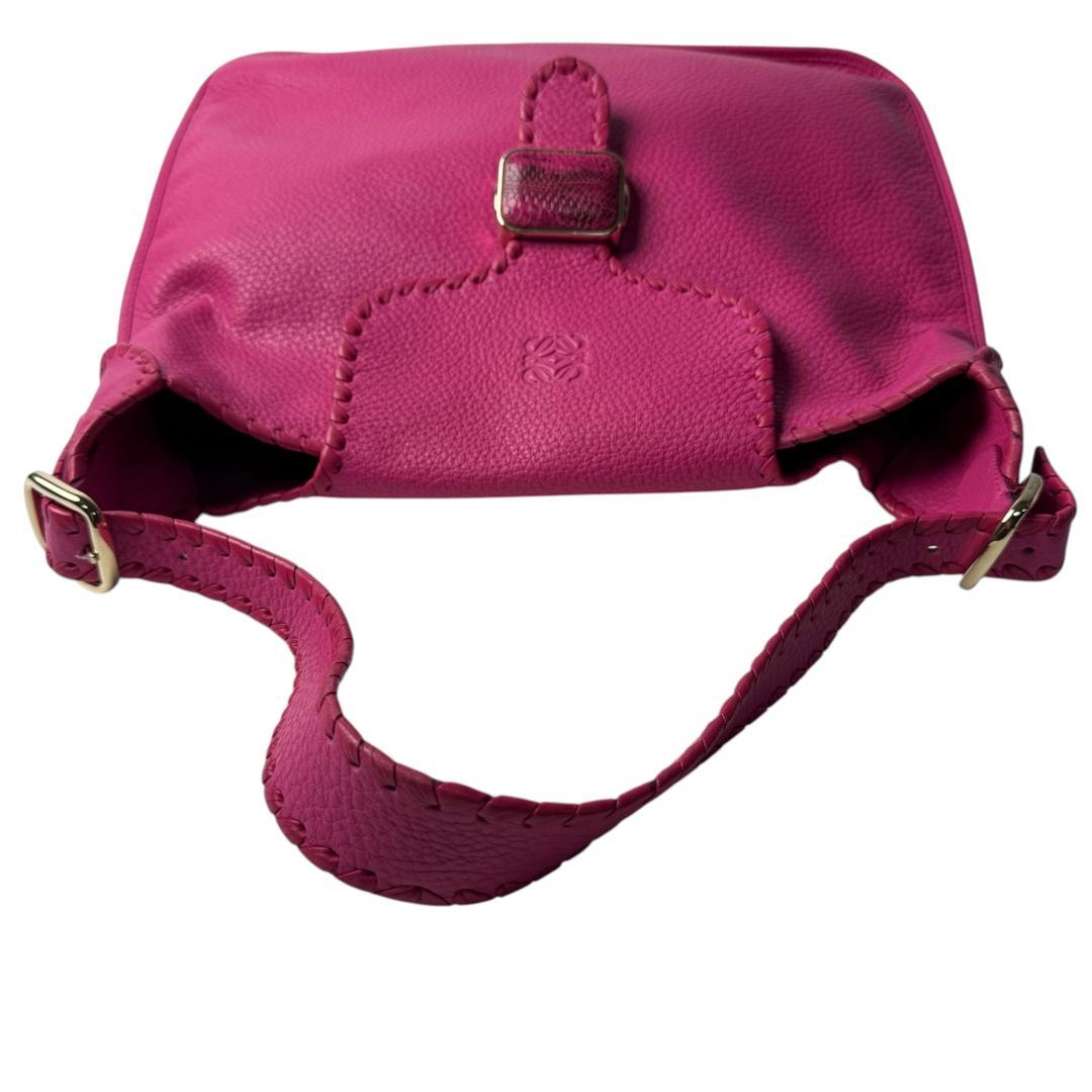Loewe Granada Hobo Pink — view 7