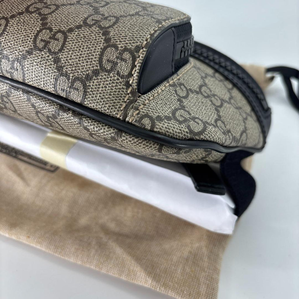 Gucci GG Supreme Leather Belt Bag — view 8