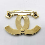 Chanel Brooch CC Logo Gold Pink Clover — view 2