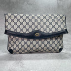 Gucci GG Clutch Navy Beige Logo Leather — view 2