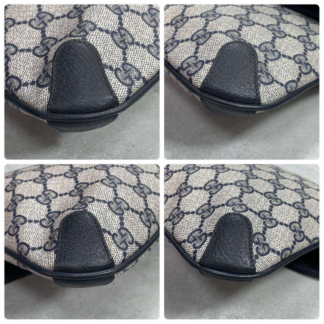 Gucci GG Clutch Navy Beige Logo Leather — view 8