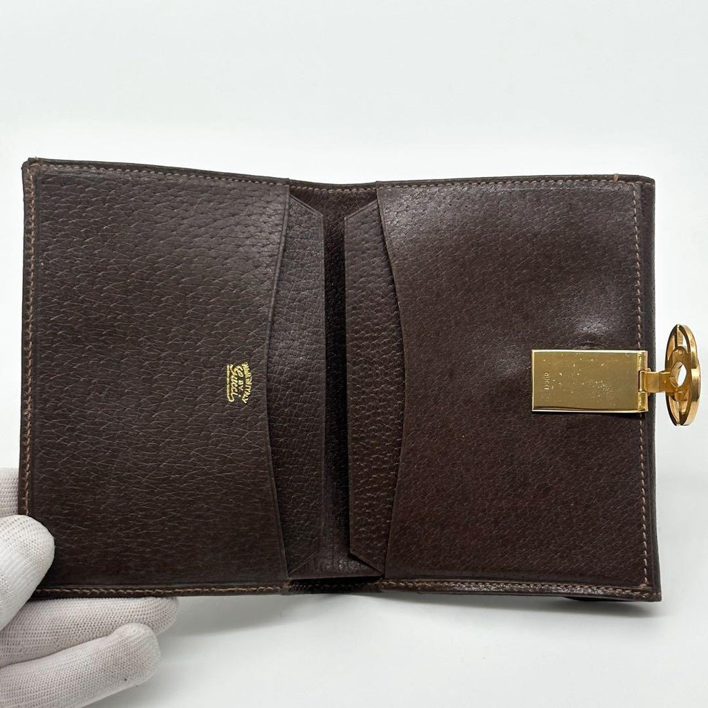 Gucci Vintage Compact Wallet GG Supreme — view 8